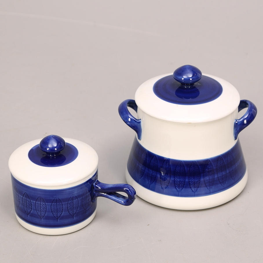TERRIN och SÅSKÅL med lock. Koka blå, Hertha Bengtsson, Rörstrand.