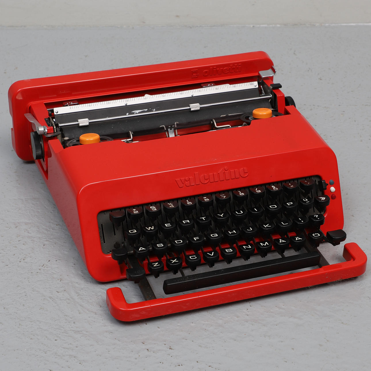 SCHREIBMASCHINE, "Valentine", Olivetti, Spanien.