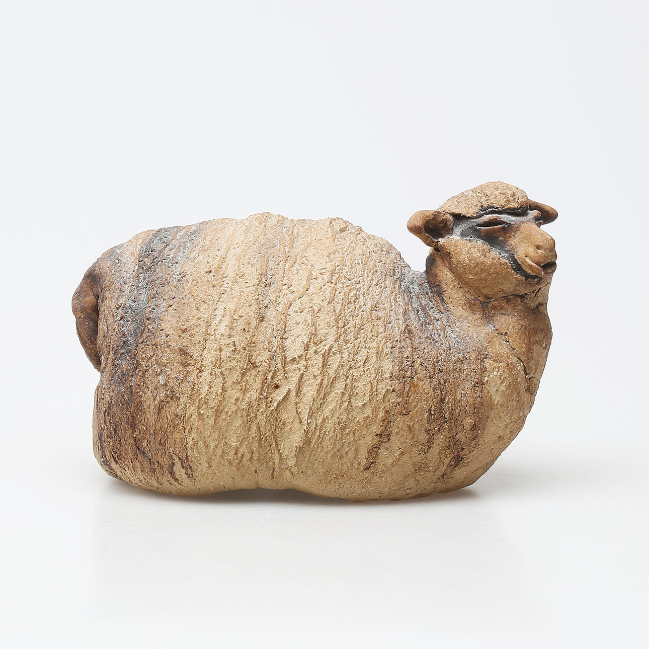 DAGNY ZACHRISSON. Sculpture, sheep, stoneware, signed.