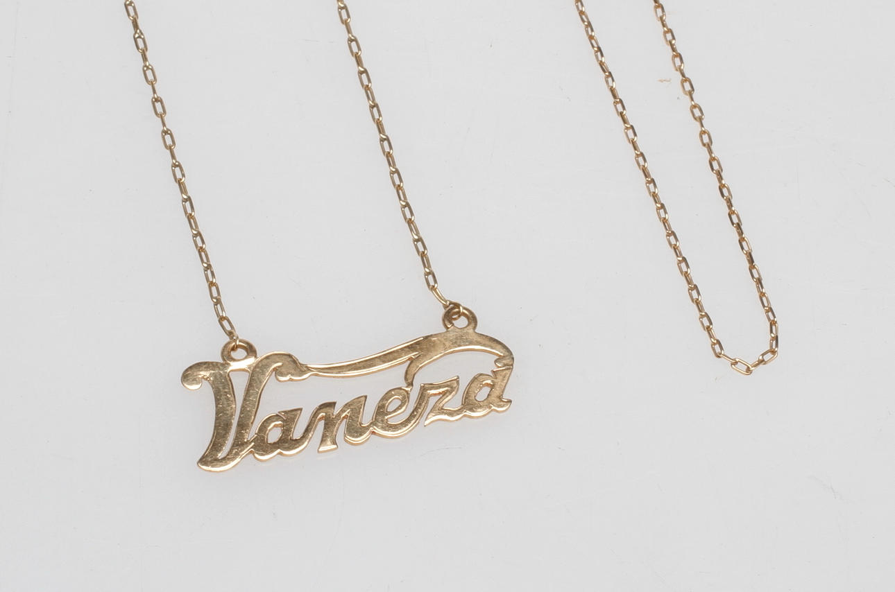 HALSKEDJOR, 2st samt HÄNGE, 18k guld, vikt ca 6,3 gr.