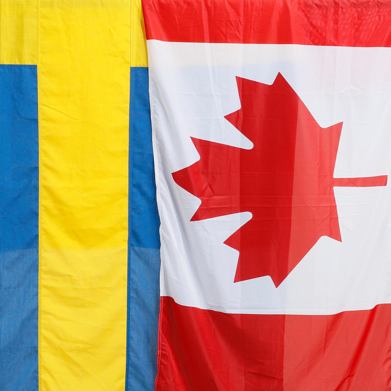 FLAGGOR, 6 st, nylon, Kanada, Danmark & Sverige, 1900-tal.