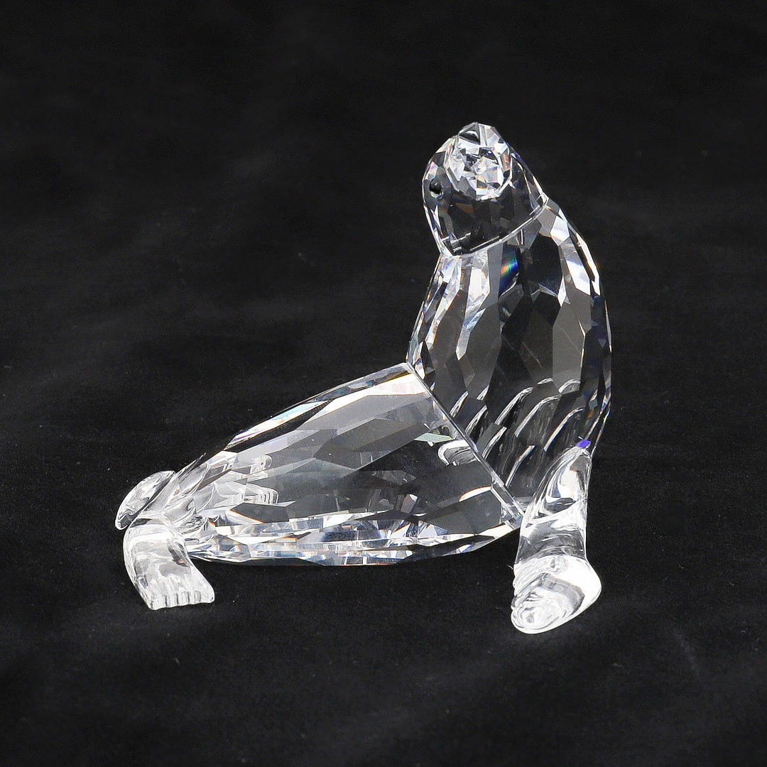 SWAROVSKI: SEALION ÄITI.