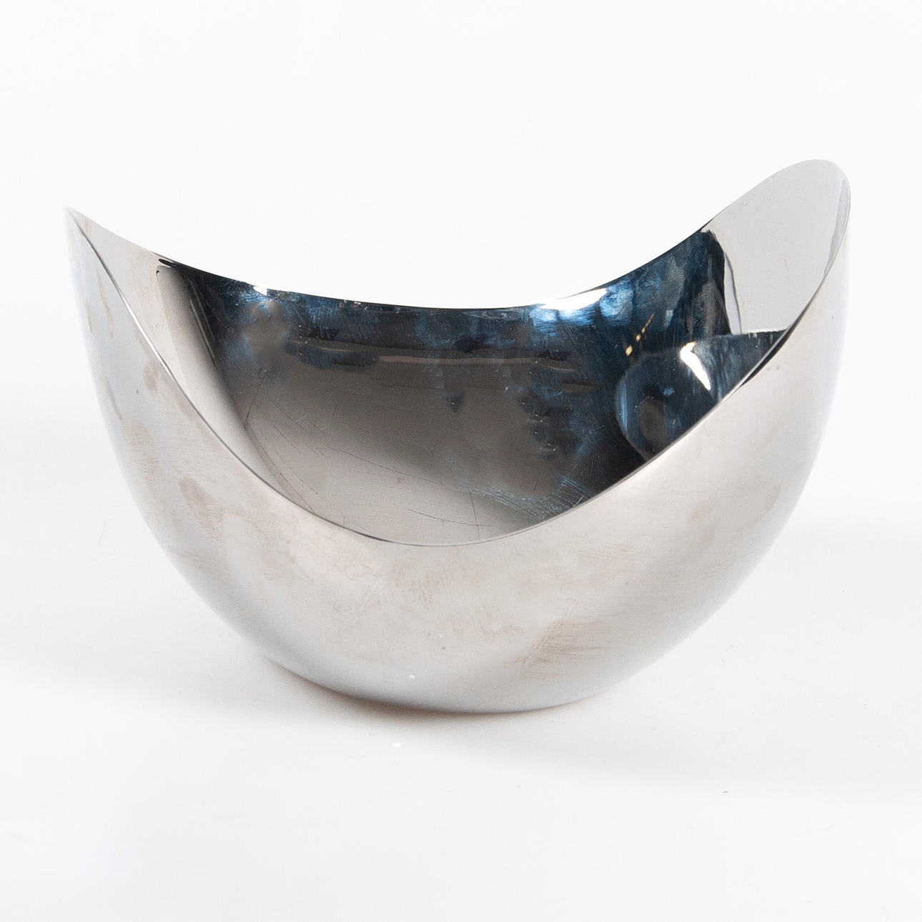 HELLE DAMEBIL. Skål, "Bloom", rustfrit stål, Georg Jensen.