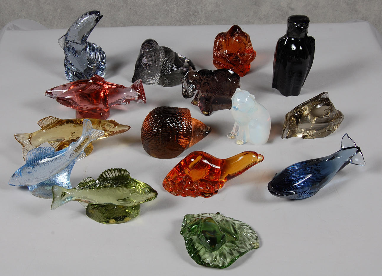 GLASDJUR, Kosta, 15 delar, för Världsnaturfonden WWF.