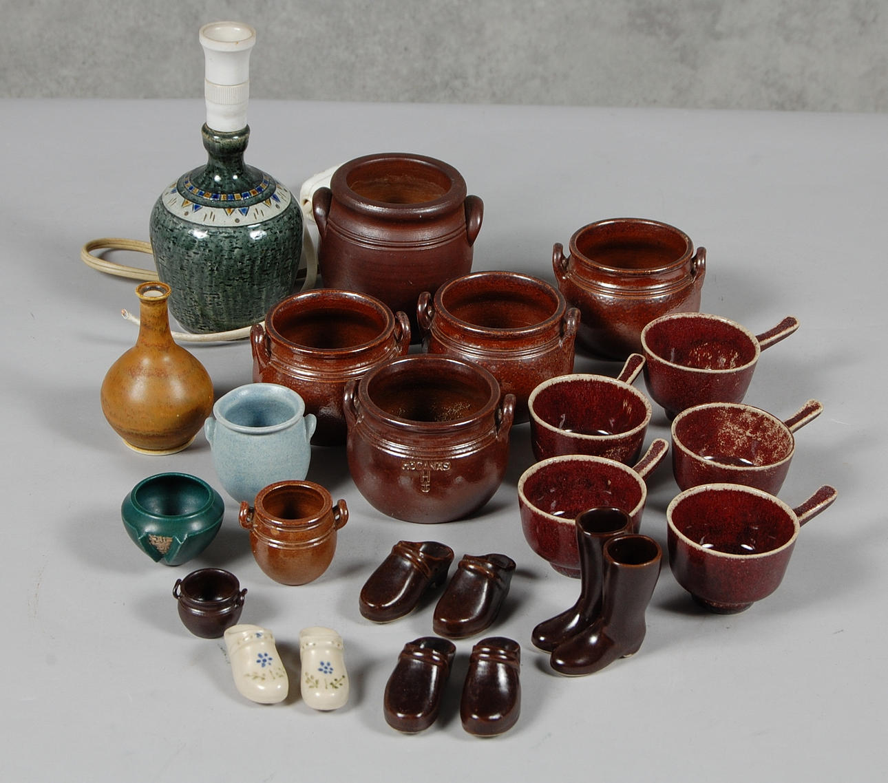 PARTI KERAMIK, 21 delar, Höganäs, Bland annat Holm, Blixt.