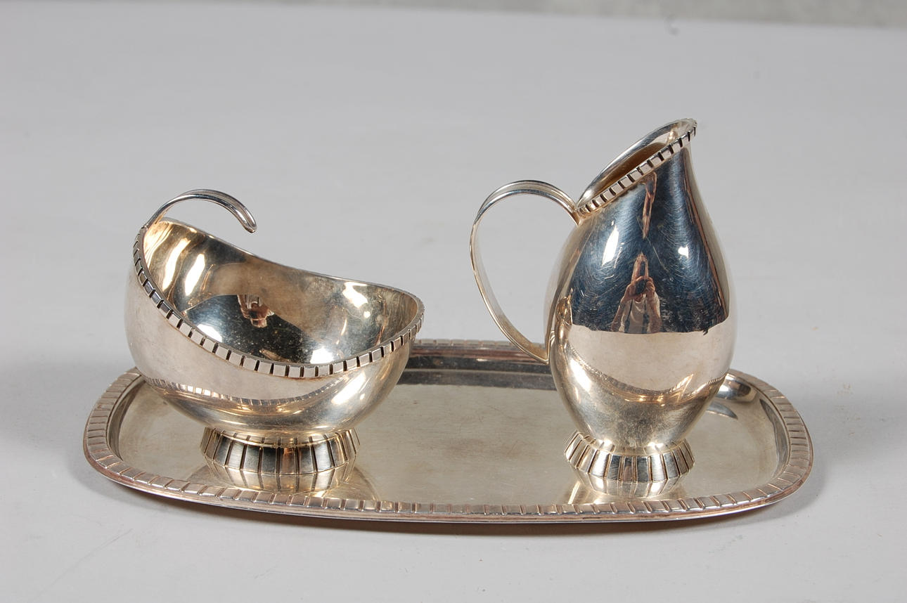 GRÄDDKANNA,SOCKERSKÅL, silver ,vikt 250 g.