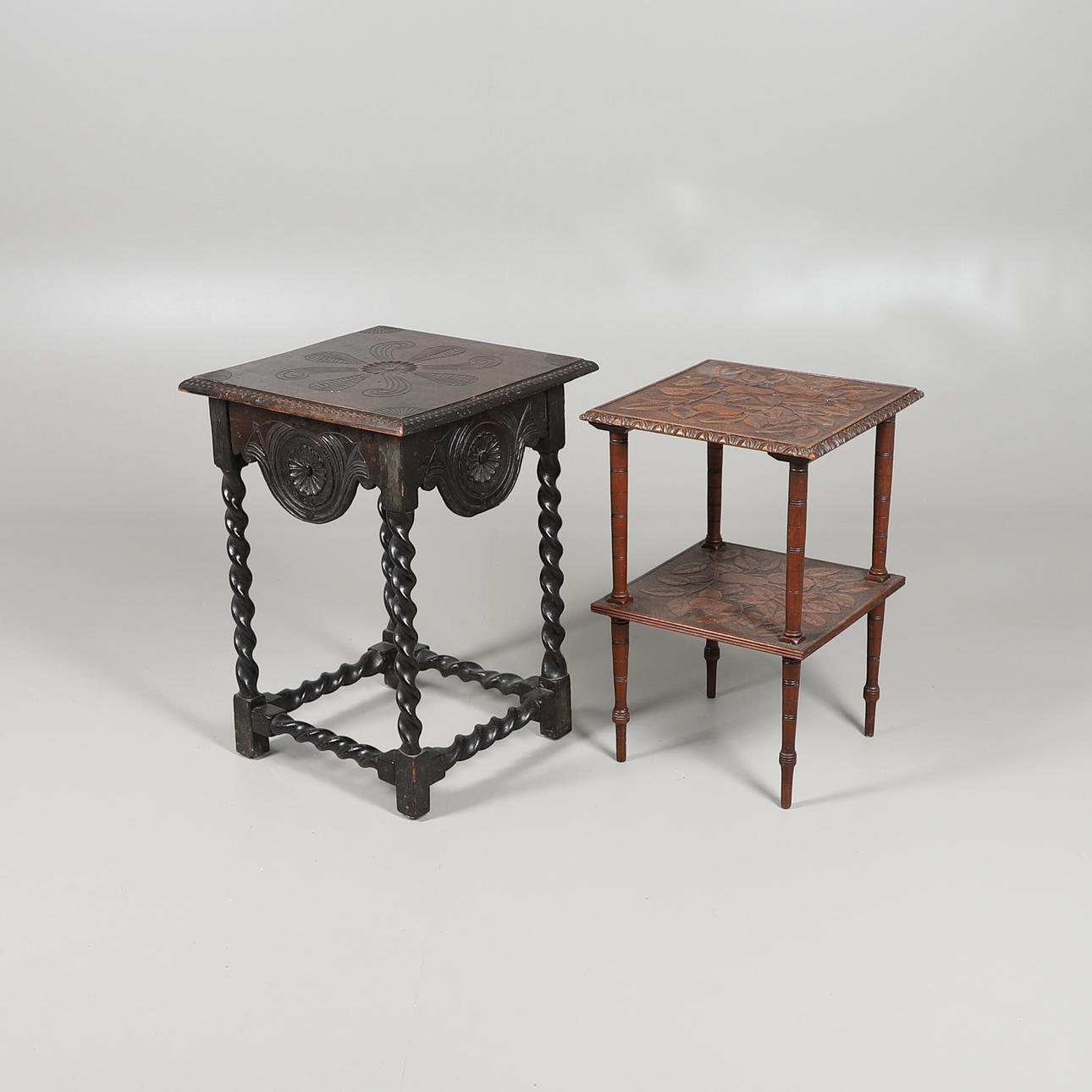 A LATE VICTORIAN TWO TIER OCCASIONAL TABLE.