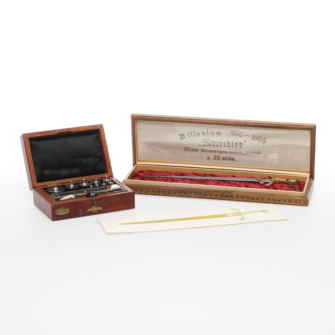 VIKTSATS, i schatull, BREVKNIV, i schatull, 1900-talets andra hälft.