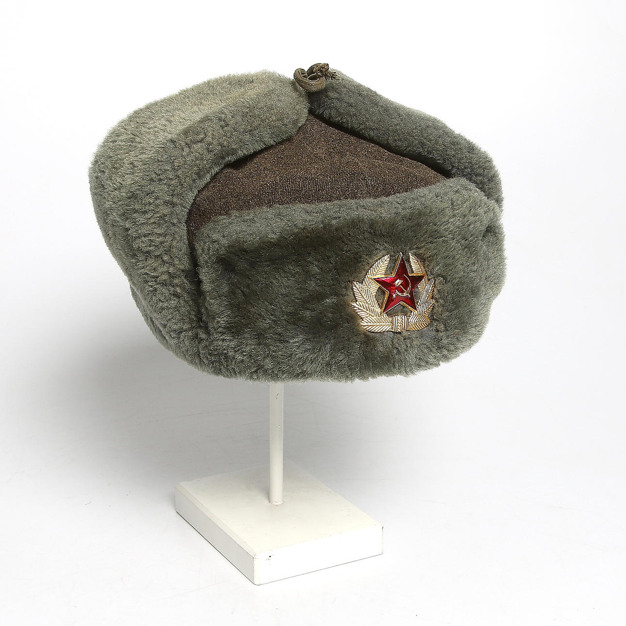 PÄLSMÖSSA, Ryssland. 1900-talets mitt.