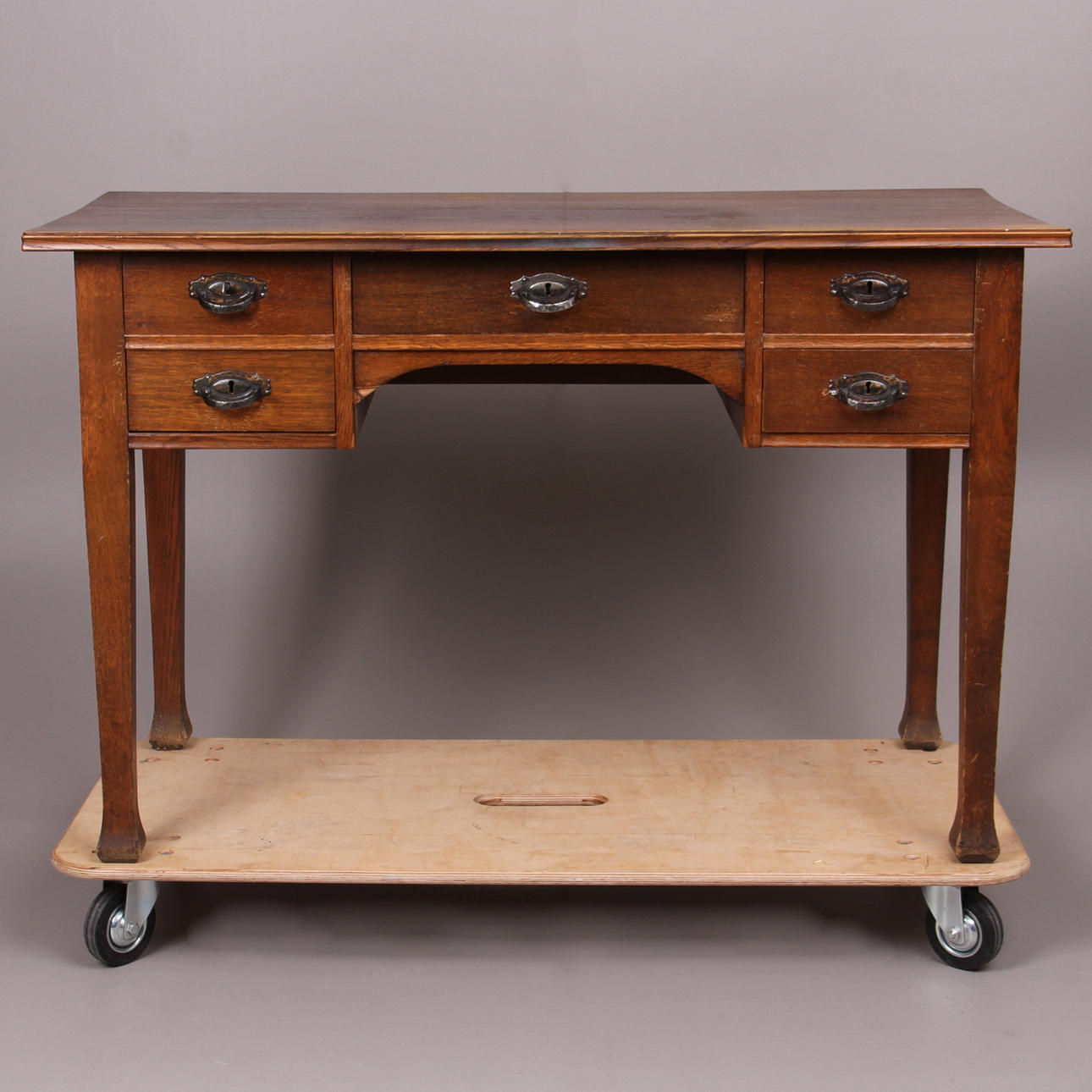 SKRIVBORD, ek och furu, jugend, tidigt 1900-tal.