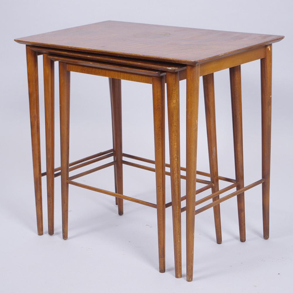 SATSBORD, 3-delar, valnöt, 1900-talets mitt.