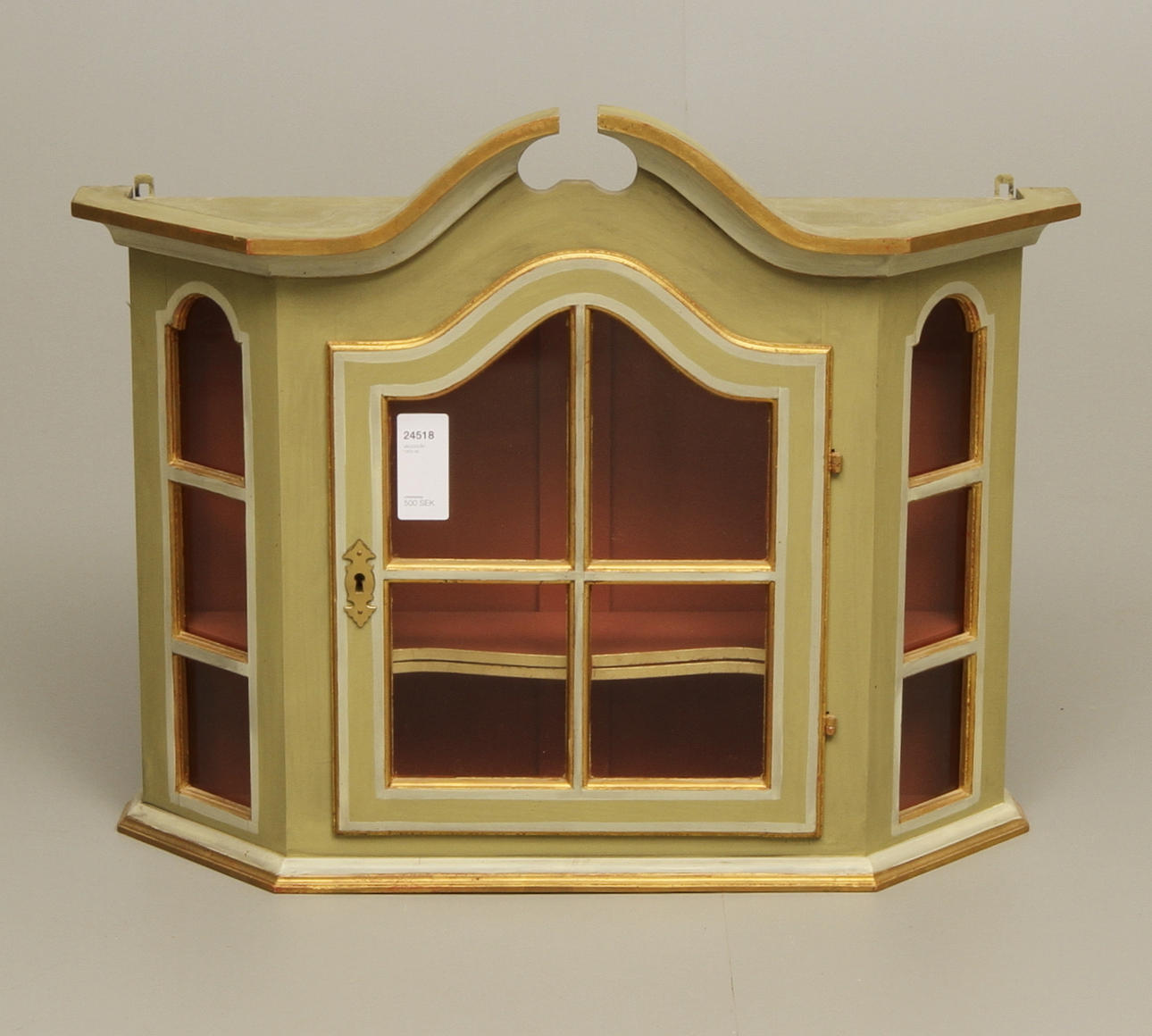 VÄGGSKÅP, 1900-tal.