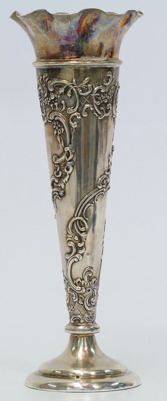 SILVERVAS, William Comys & sons, 1899.