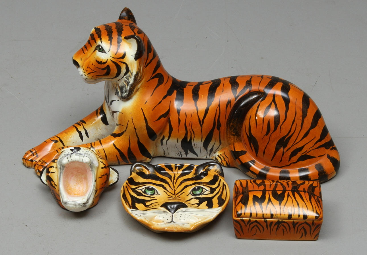 PARTI KERAMIK, 4 delar, 1900-tal.