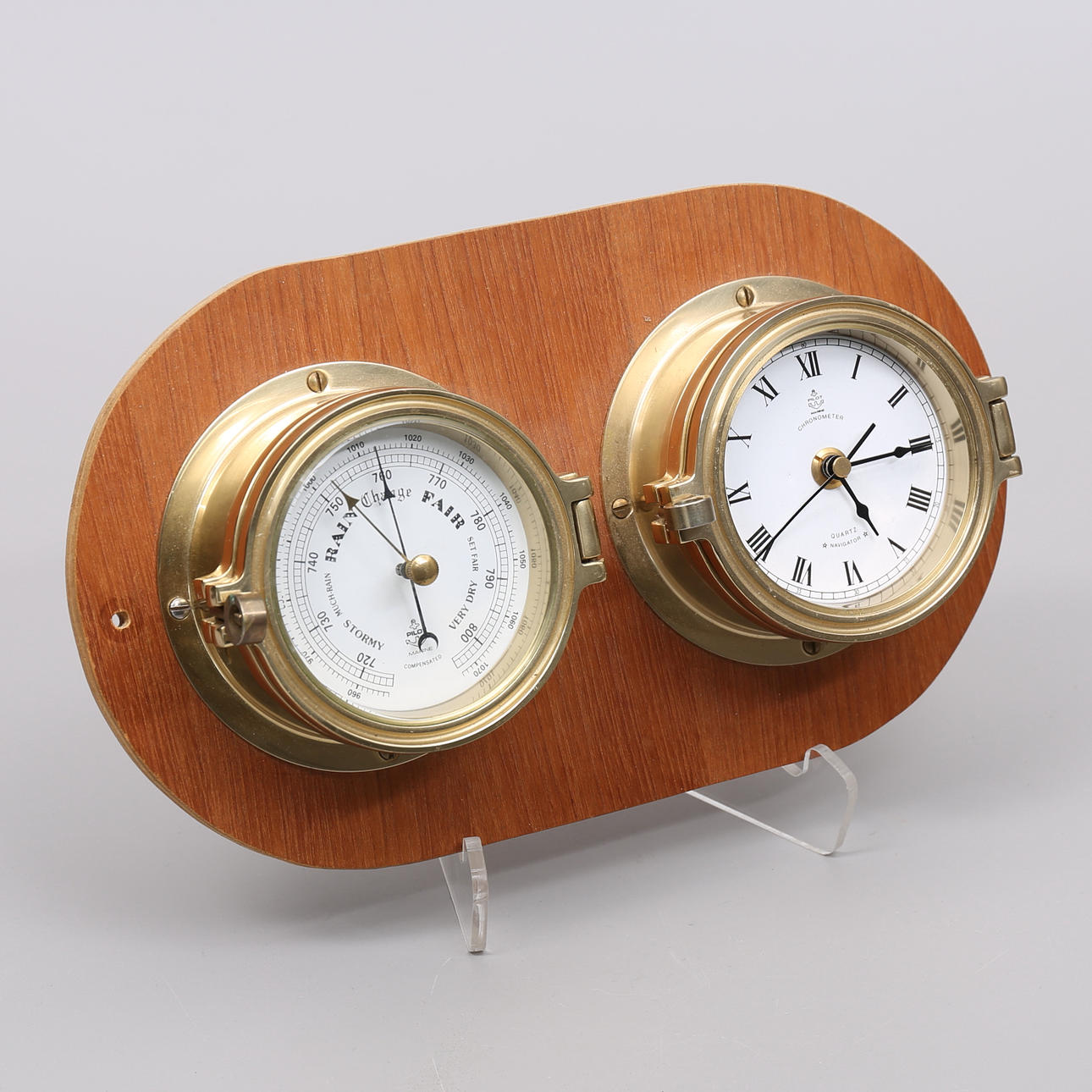 BAROMETER SAMT KLOCKA, mässing, Pilot.