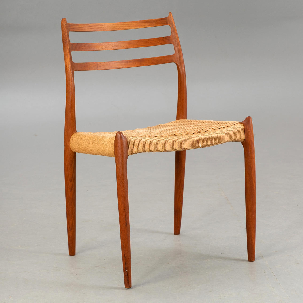 NIELS OTTO MØLLER. Stol 'Modell 78', korg.