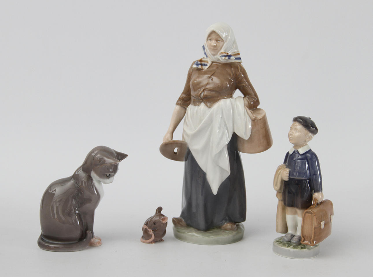 FIGURINER, 4 st, Kunglig Dansk och Bing Gröndahl.