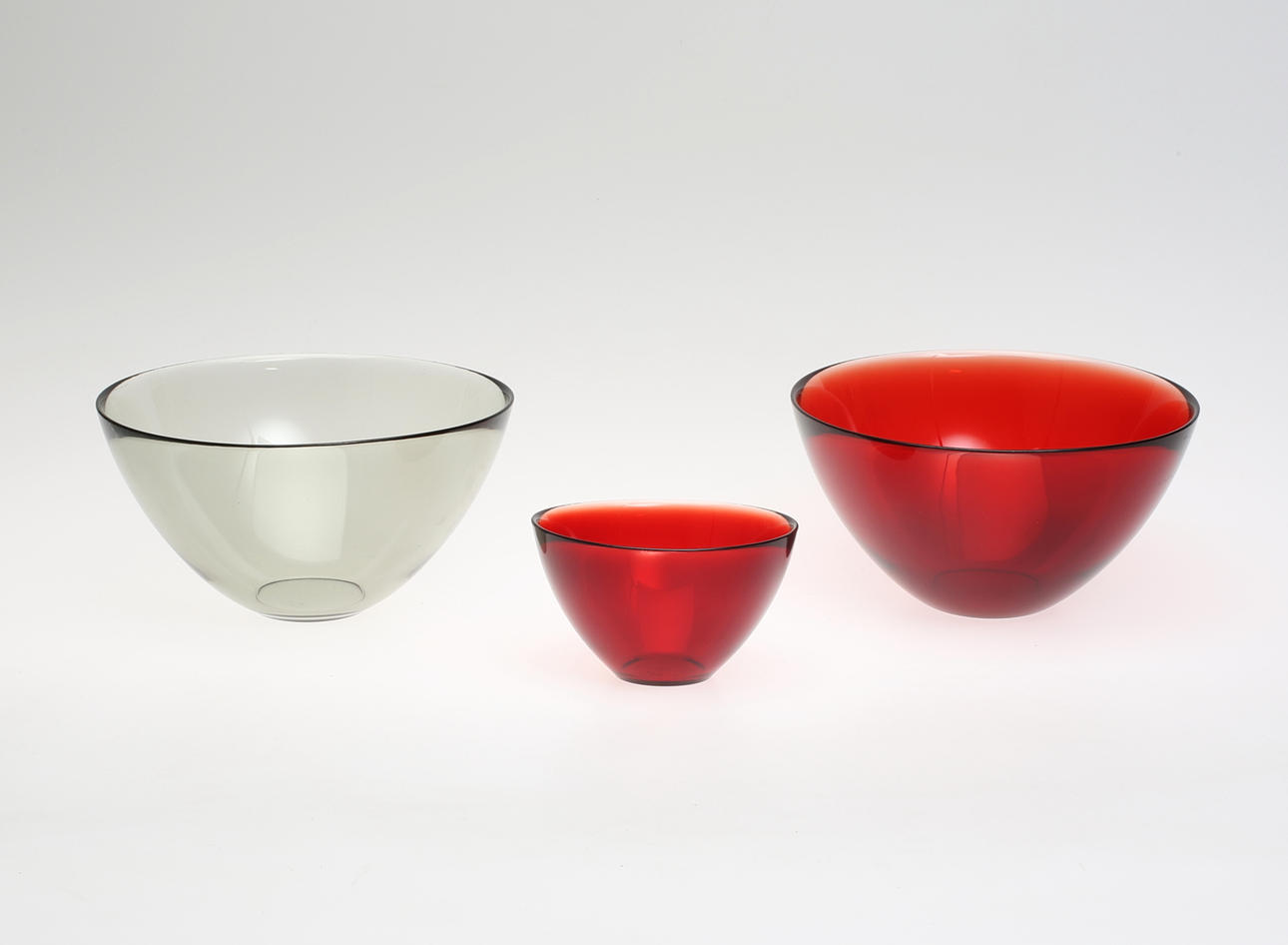 SVEN PALMQVIST. Skålar, 3 st, glas, "Fuga" Orrefors glasbruk, 1900-tal.