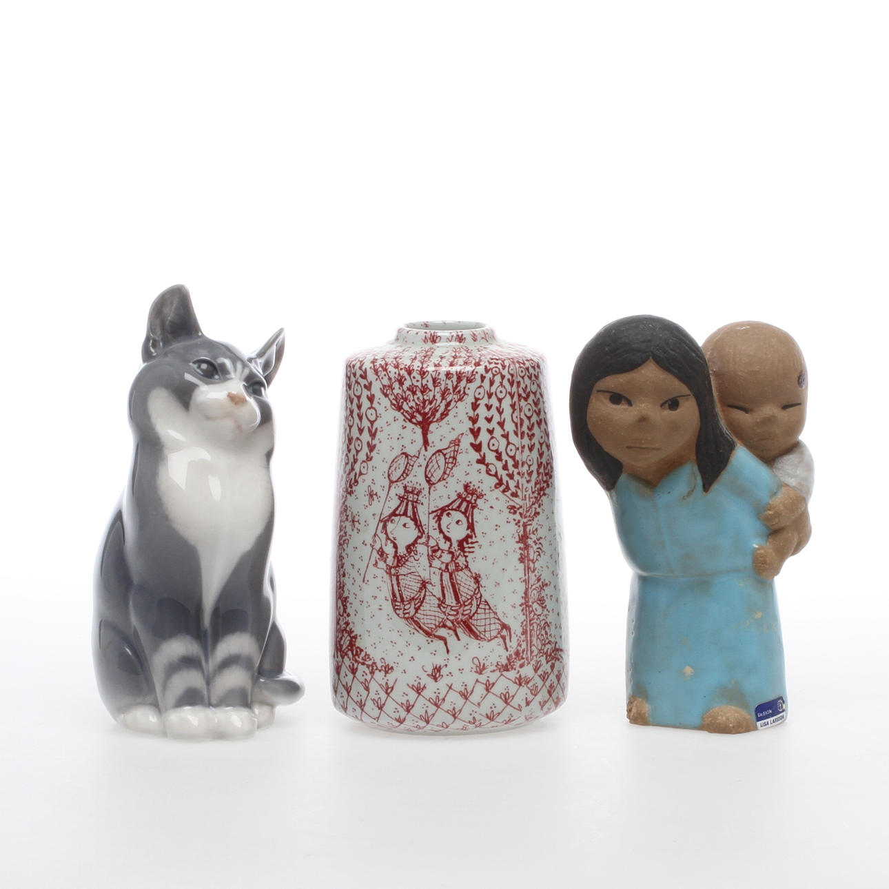 FIGURINER 2 st samt VAS, bland annat Lisa Larson.