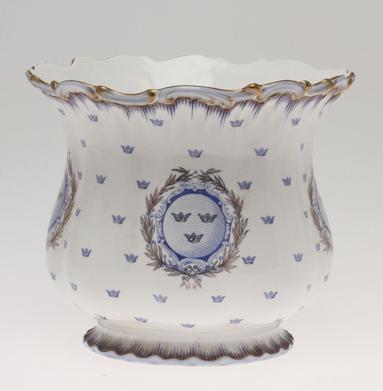 YTTERFODER, Rörstrand, mönster efter Gripsholmsservisen.