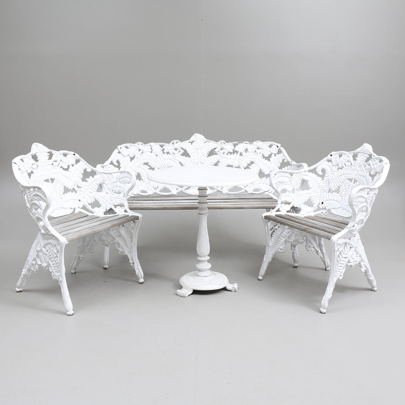 TRÄDGÅRDSMÖBEL, 4 delar, metall, 1900-tal.