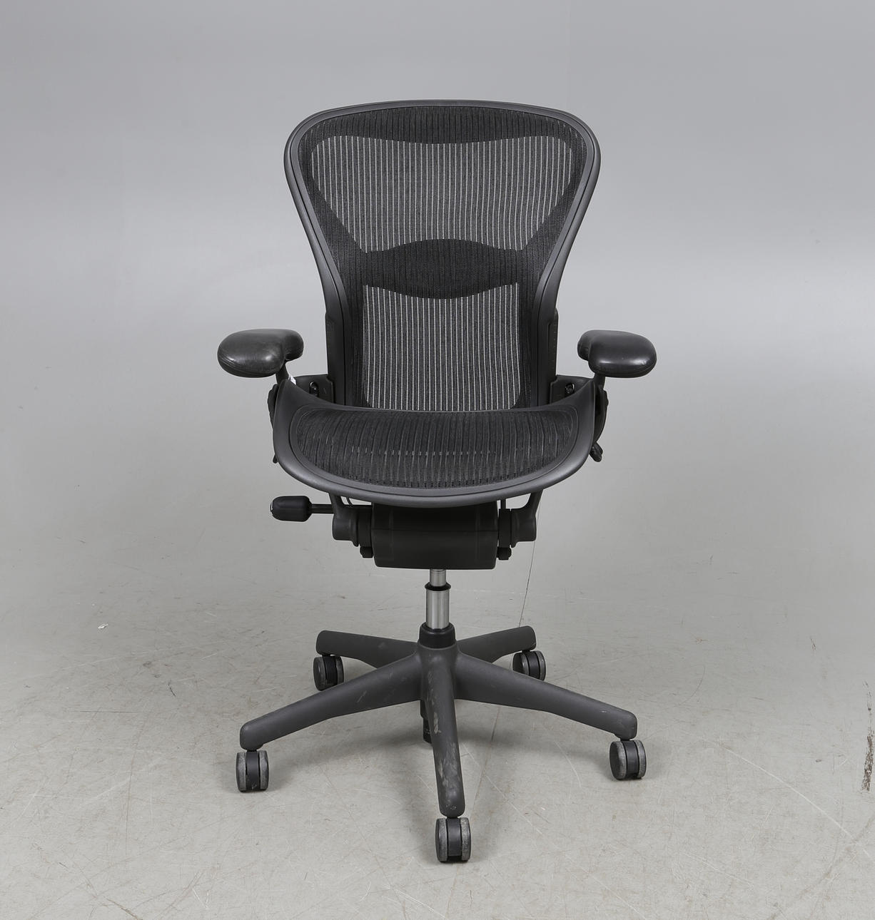 KONTORSSTOL, "Aeron", Donald Chadwick och William Stumpf, Herman Miller.