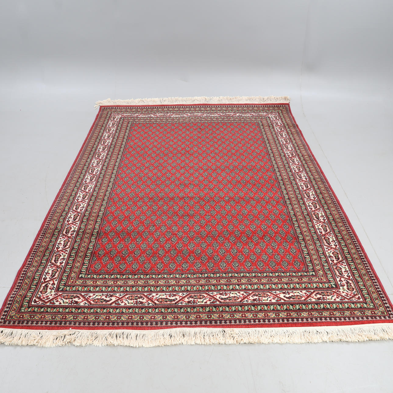 CARPET, 201 x 320 cm.