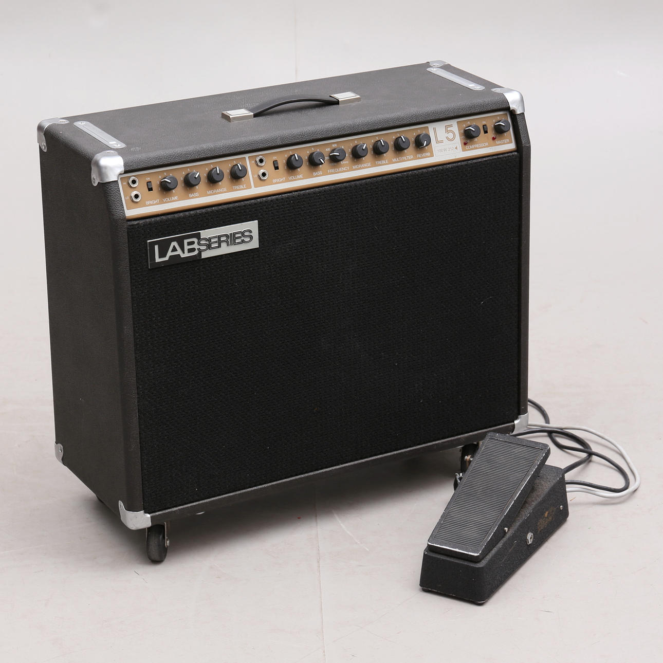 AMPLIFIER WITH PEDAL, Lab series L5, 1970s.