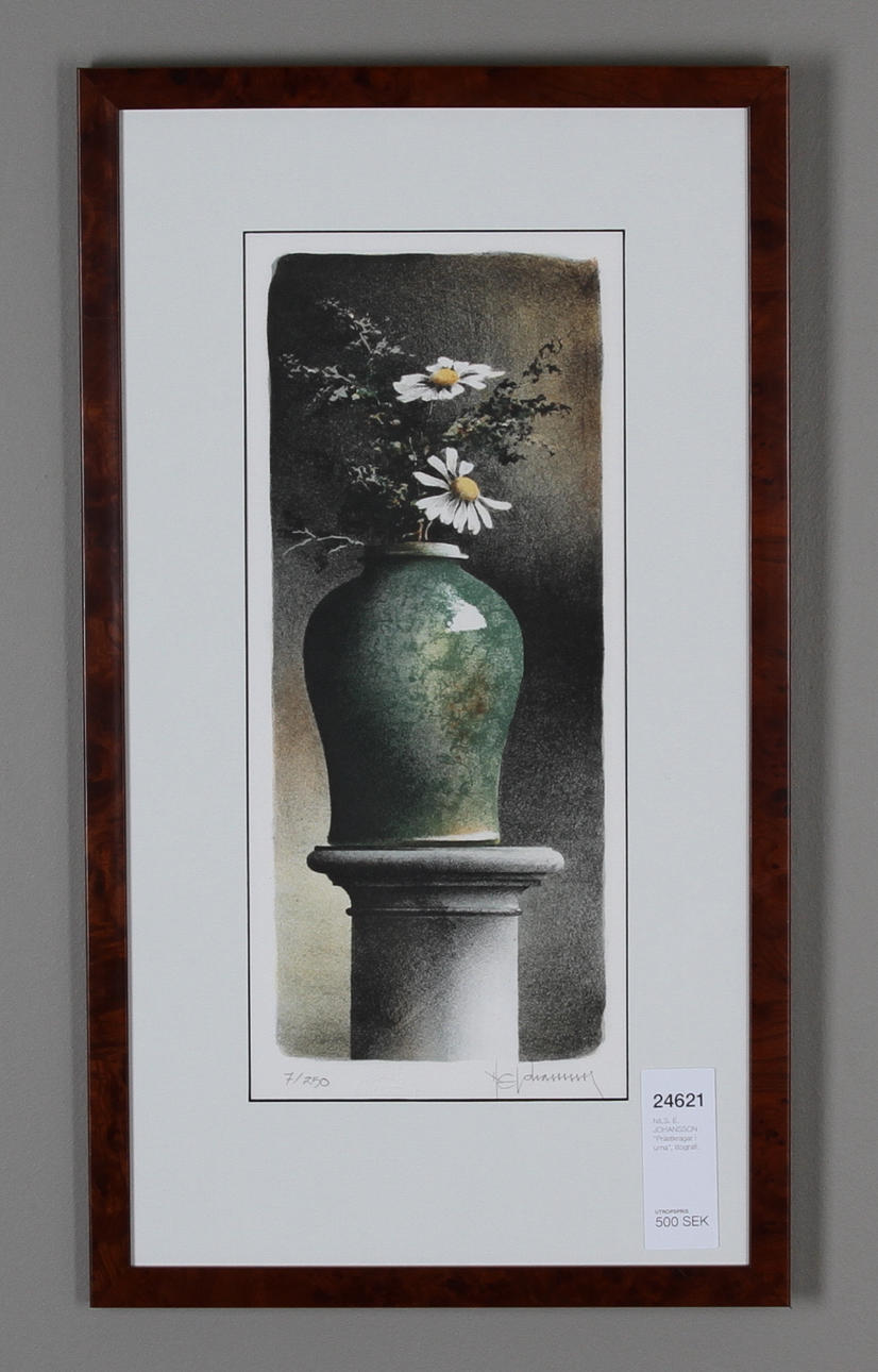 NILS. E. JOHANSSON "Prästkragar i urna", litografi.