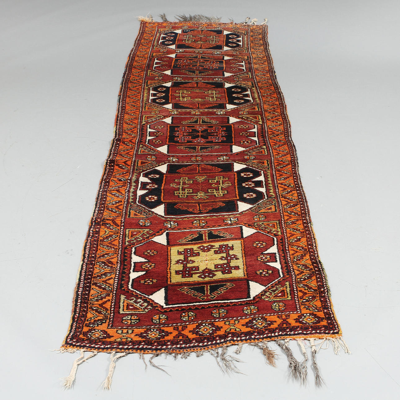 GÅNGMATTA, orientalisk, Turkiet, ca 390x105 cm.