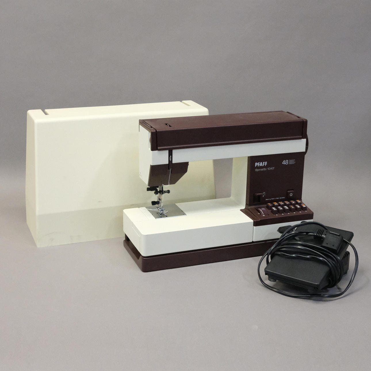 PFAFF, SYMASKIN, TIPMATIC 1047.