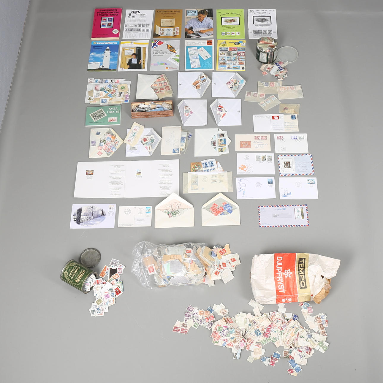 PARTI FRIMÄRKEN, bl a Sverige, Norge, stämplade.