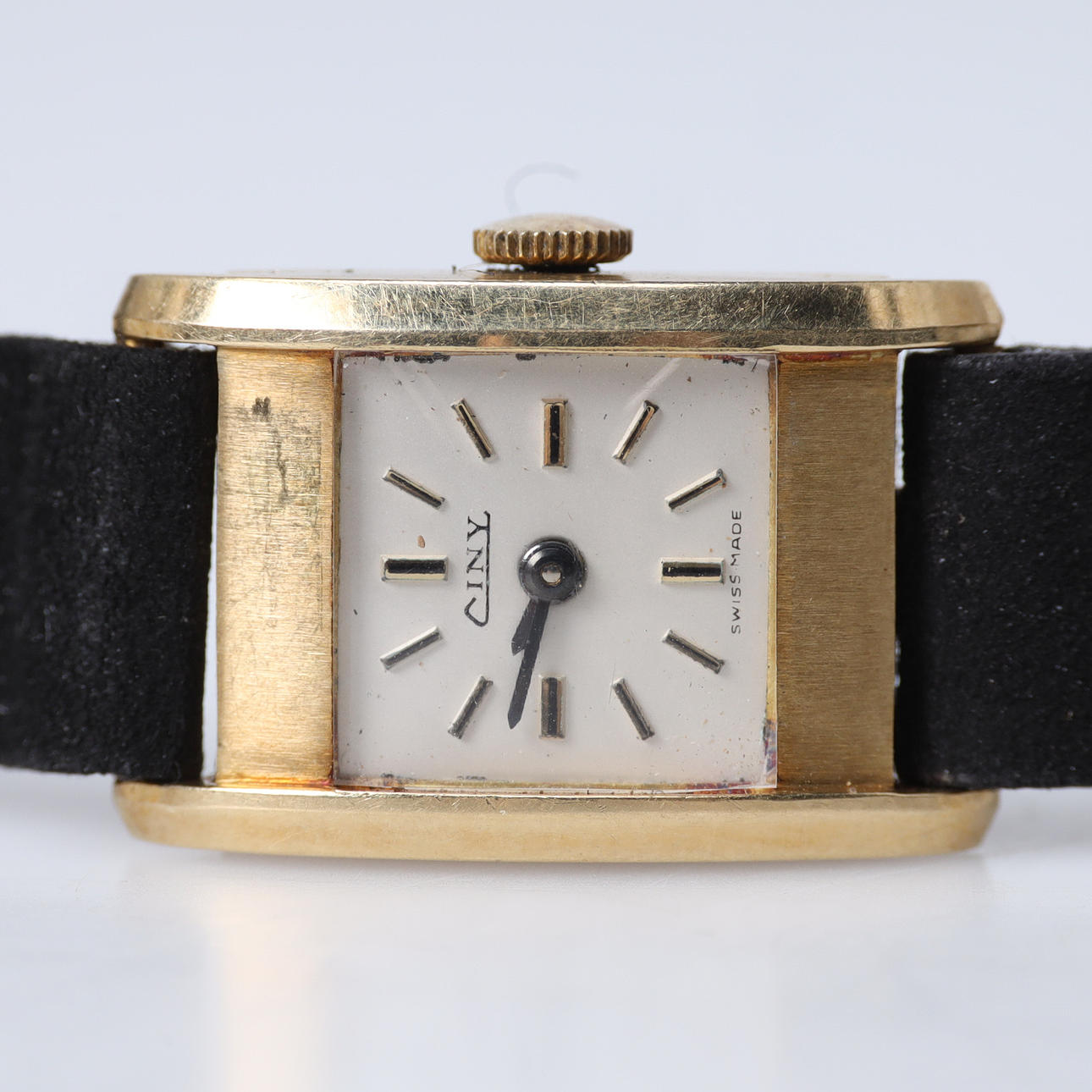 CINY, damur i 18K guld.