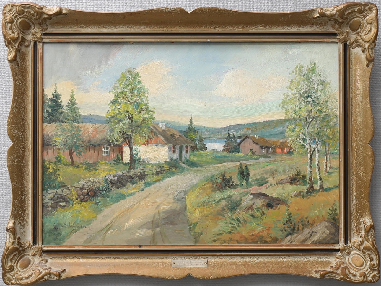 ELSA MÅRTENSSON. Landsväg med hus. Olja på pannå, signerad E. Mårtensson.