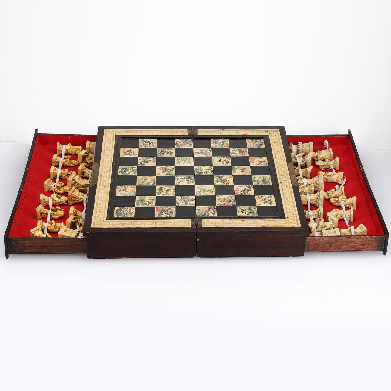 SCHACKSPEL, trä, kompositmaterial, Asien 1900-tal.