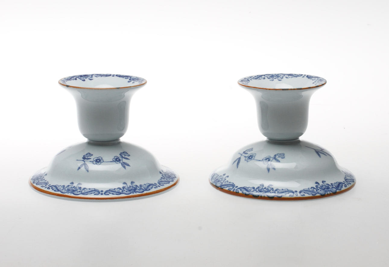 LJUSSTAKAR, ett par, porslin, "Ostindia", Rörstrand.