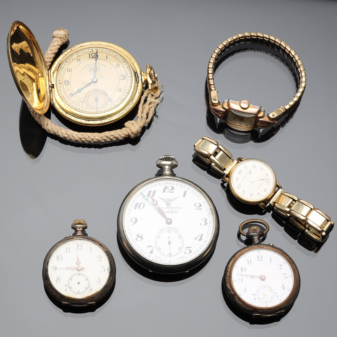 TASCHENUHR, ARMBANDUHR Ein Menge 6 Teile.