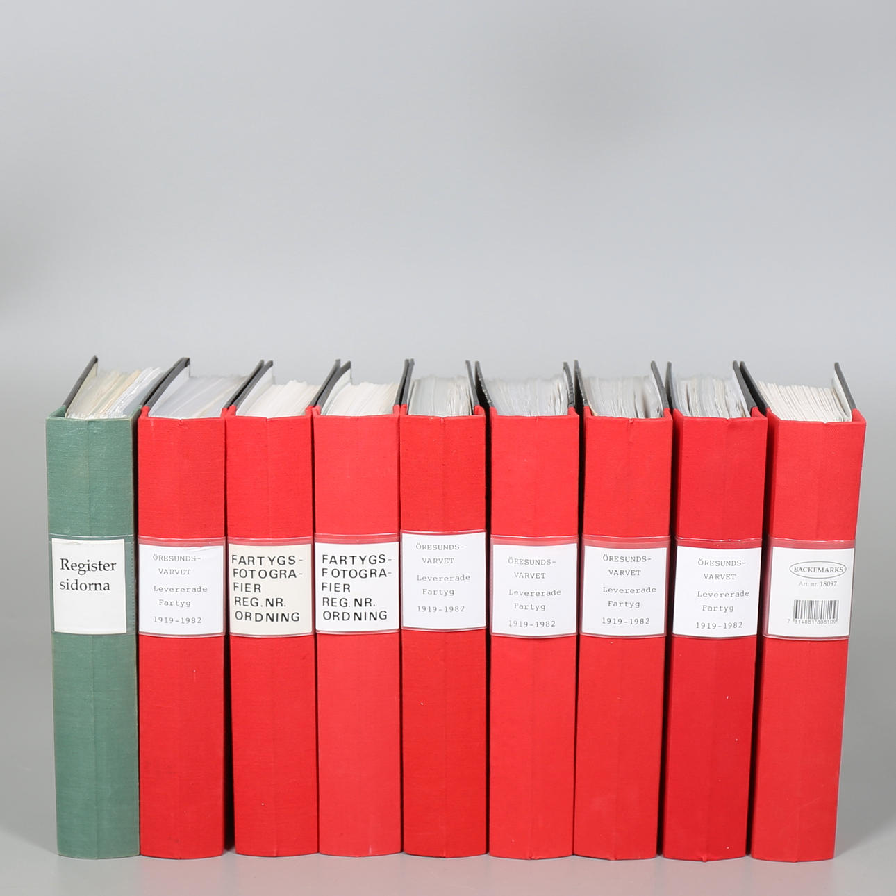 ARKIV över "Levererade fartyg, Öresundsvarvet, 1919 - 1982", text och bild.