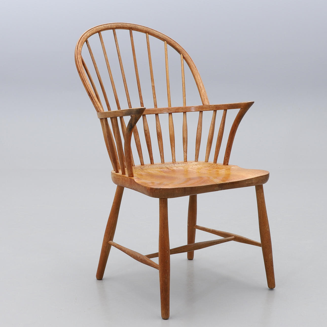 FRITZ HENNINGSEN. Danmark, Windsorstol, modell nr: CH18A.