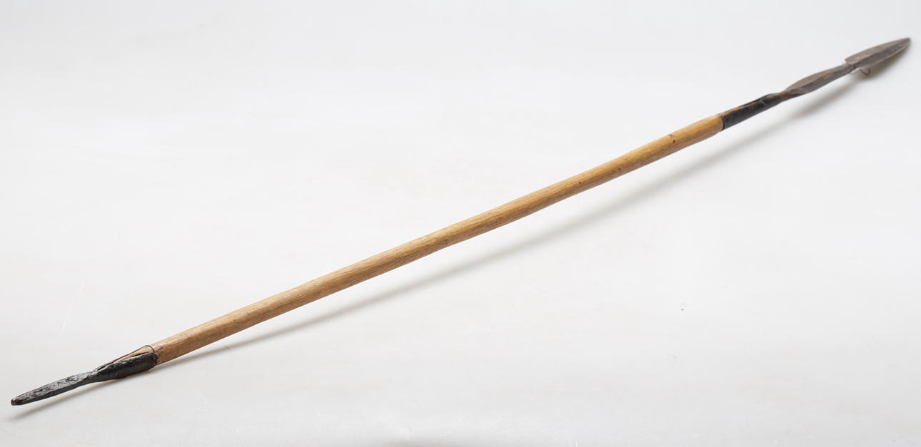 HARPUN, smedje & træ.