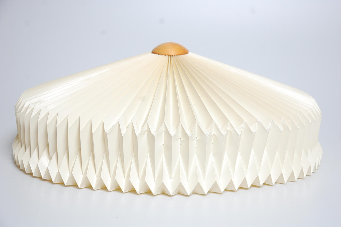 KAARE KLINT. CEILING FUND, "Le klint 30".