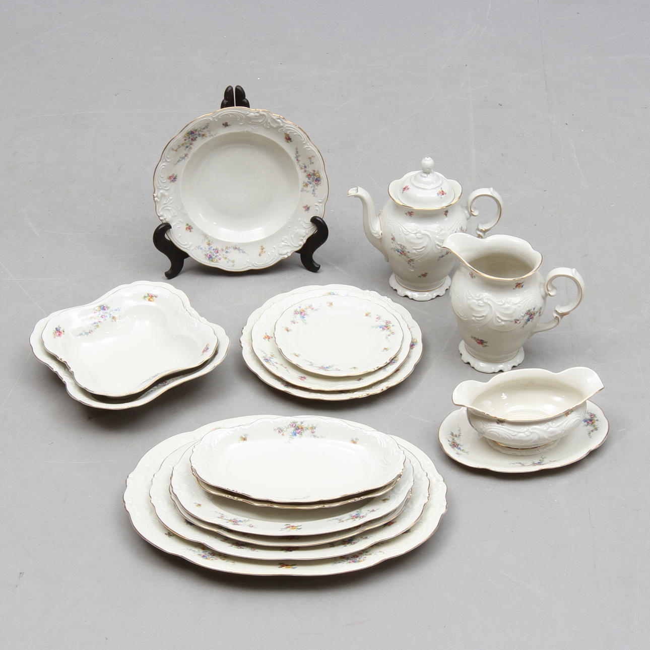 MATSERVIS, 59 delar, porslin, KPM Friederike.