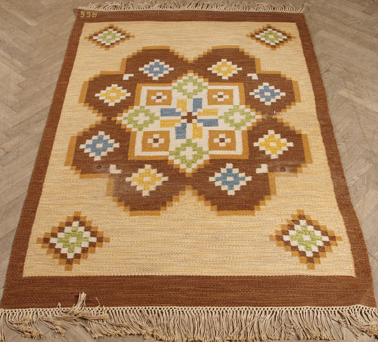 RÖLAKANMATTA, Anna-Greta Sjöqvist, signerad AGS, 205 x 136 cm.