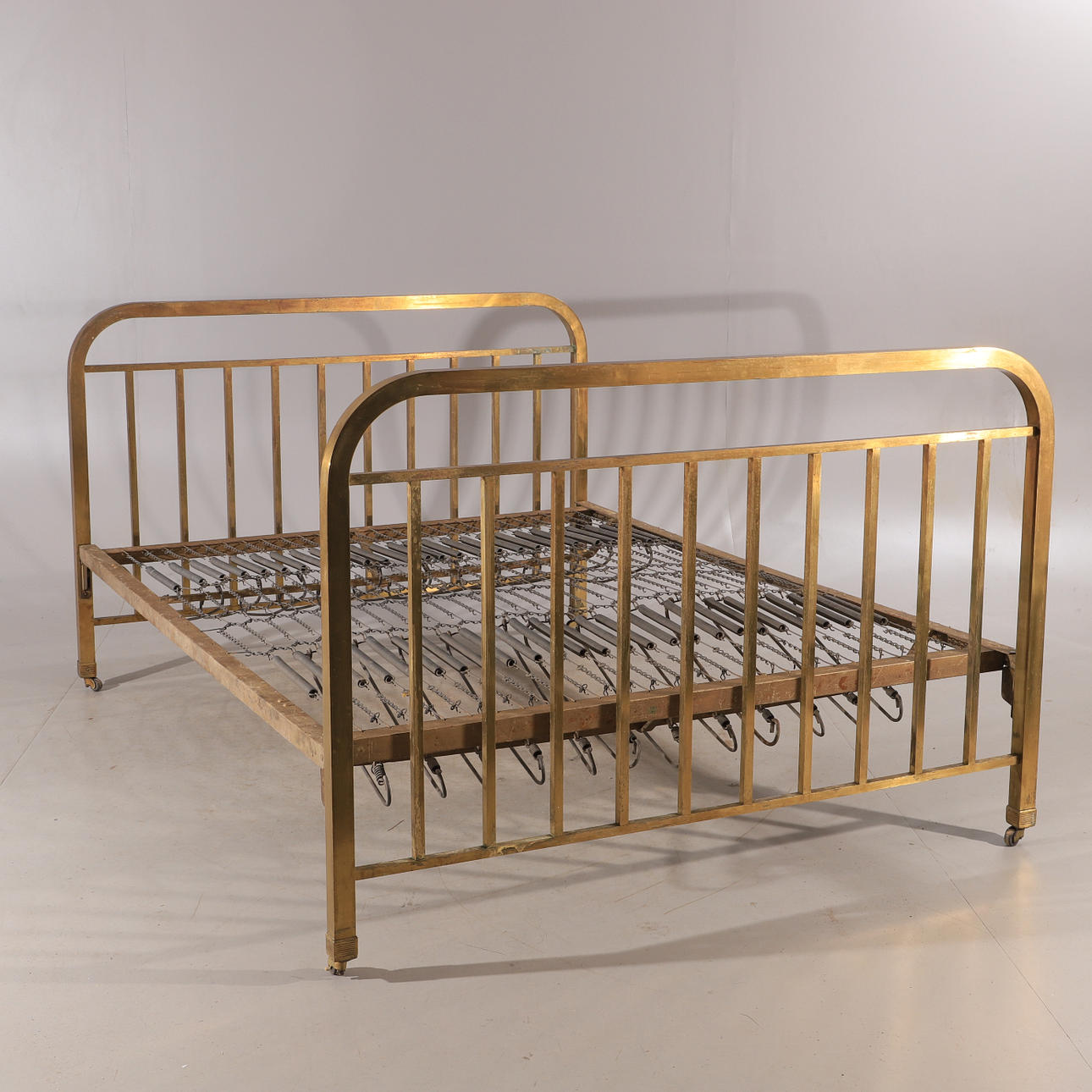 CAMA, cabeceros de latón, principios del siglo XX.