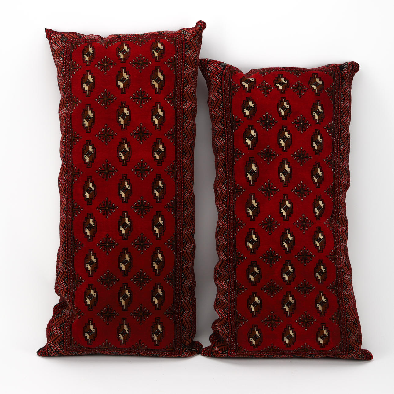 KUDDAR, ett par, Tekke turkmen, semiantika.