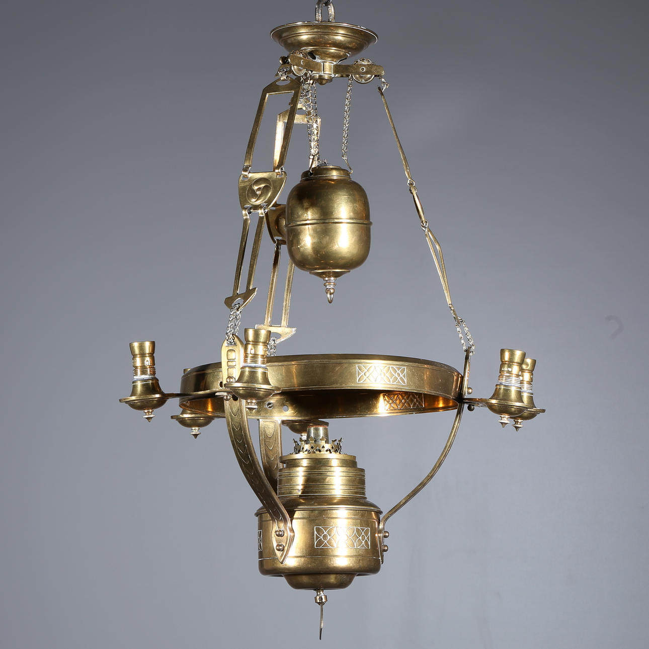 TAKFOTOGENLAMPA, Jugend, 1900-tal.