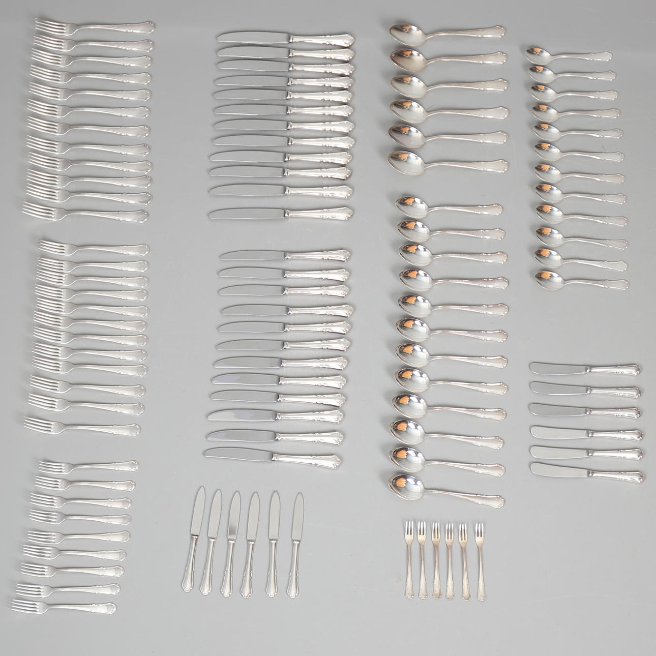 PARTI BESTICK i nysilver, ca 100 st, "Rådhus", E. Wallin, 1930-tal.