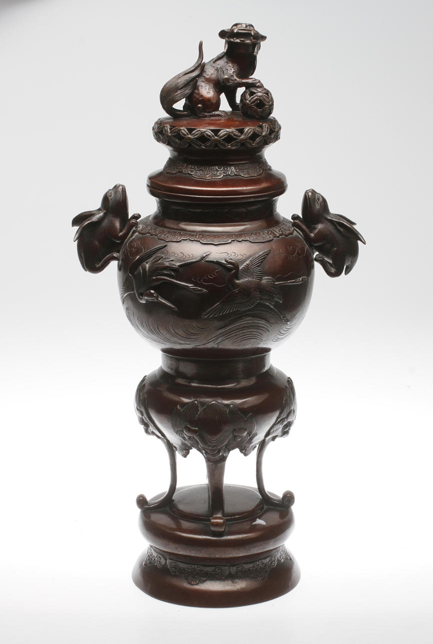 RÖKELSEURNA, bronspatinerad metall, orientalisk, 1900-tal.