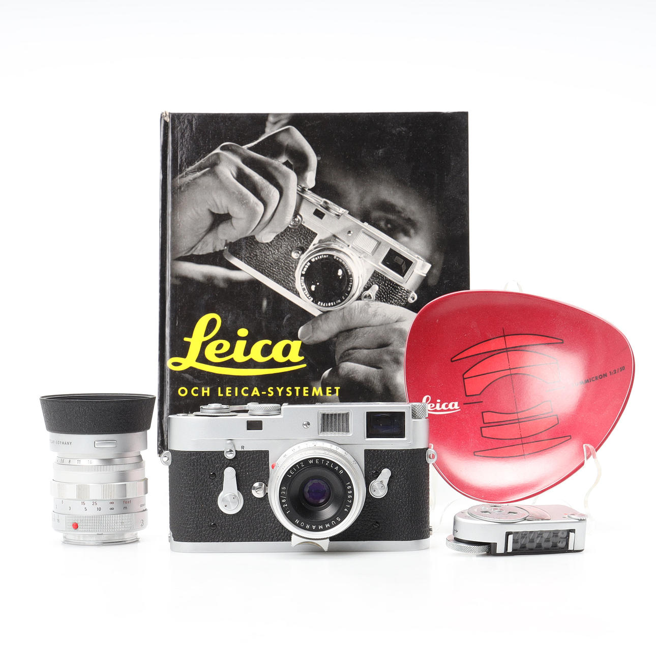 SYSTEMKAMERA MED OPTIK, Leica, M2, serienummer 1005844 (1960).