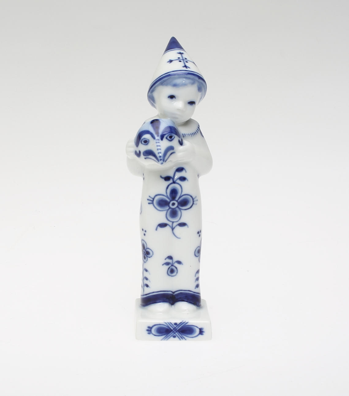 FIGURIN, porslin, Musselmalet, Royal Copenhagen.